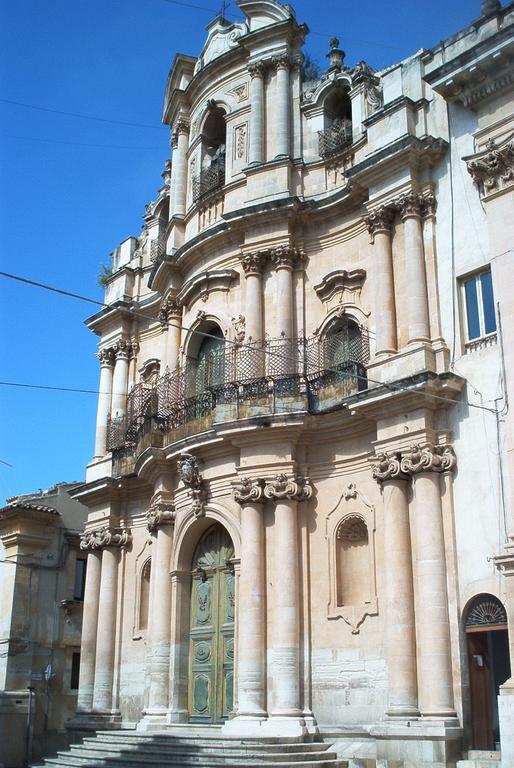 B&B Casa Lucrezia Scicli Exterior photo